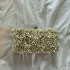 Elegant Cream Pearl Clutch
